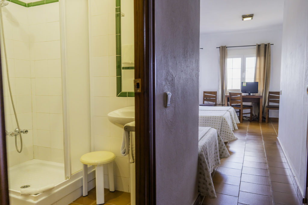 Accommodation 20